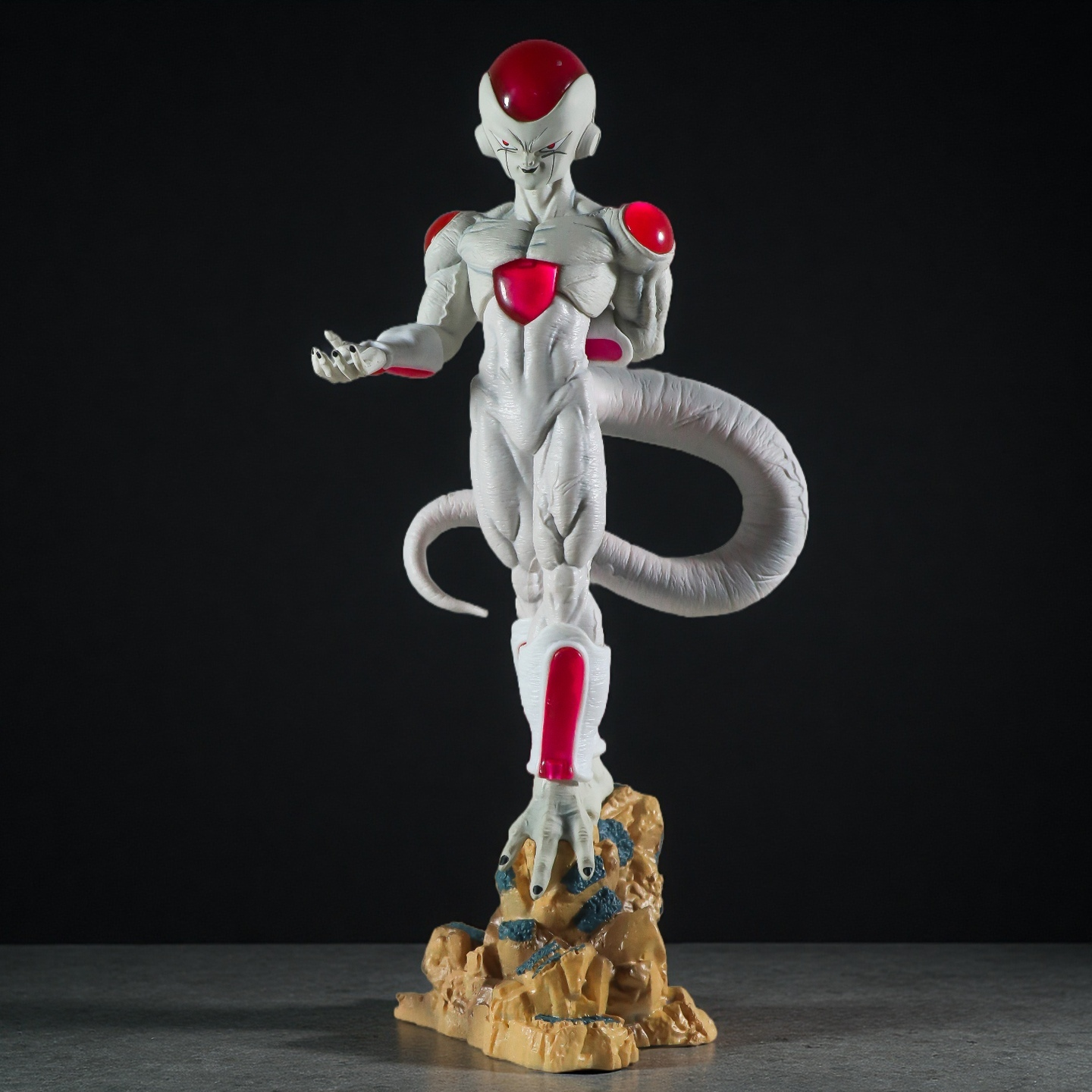 26cm Dragon Ball Z Figure Frie - Model Kit Frieza recensie en prijs