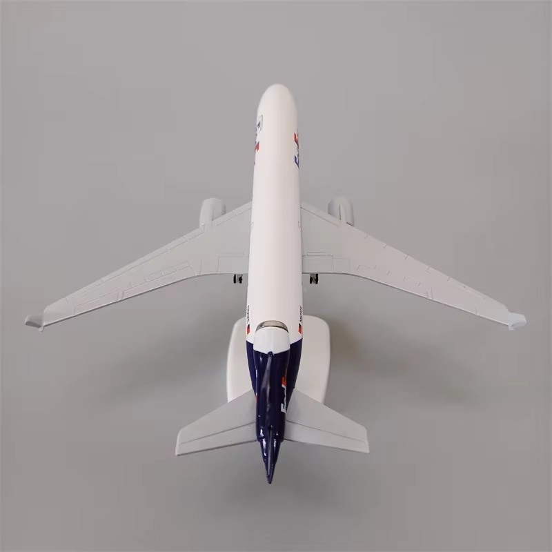 Airplane Model 20cm Air Fedex  - Model Kit Ixchel recensie en prijs