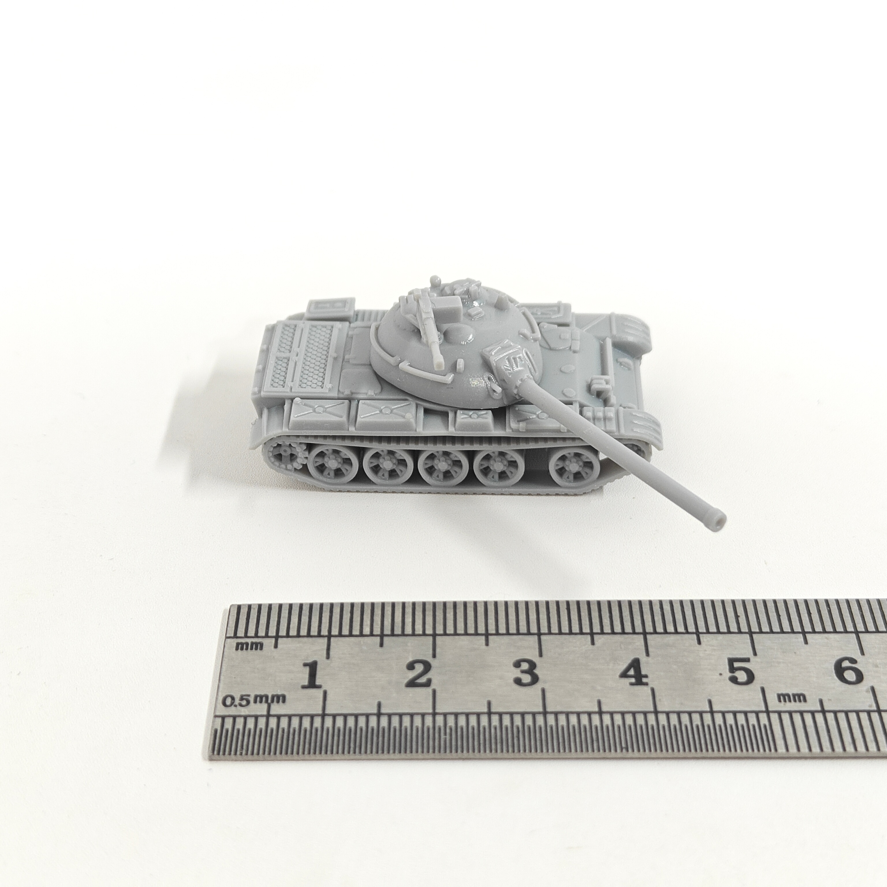 1/144 Scale Soviet T-54 Main B - Model Kit Ixchel recensie en prijs