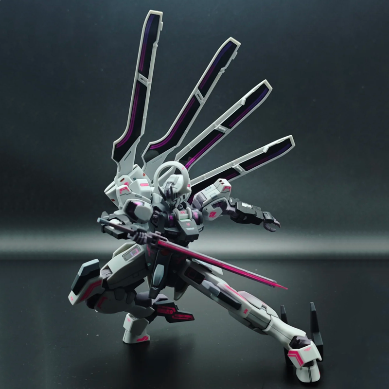 HG 1/144 Schwarzette The Witch - Model Kit Baki recensie en prijs