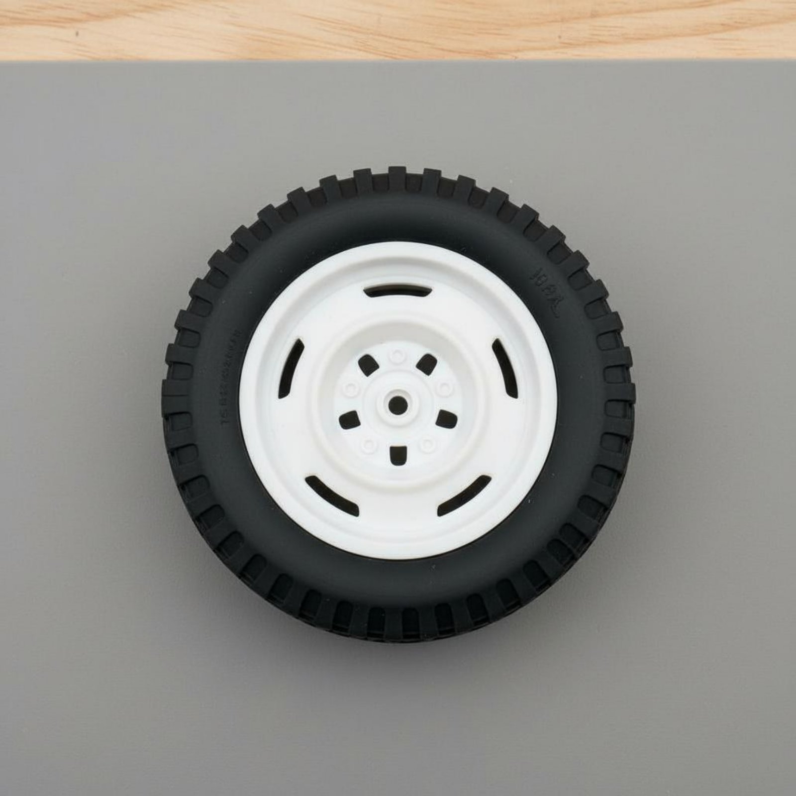 4 Pieces All-Terrain-Road Tire - Model Kit Hobby recensie en prijs